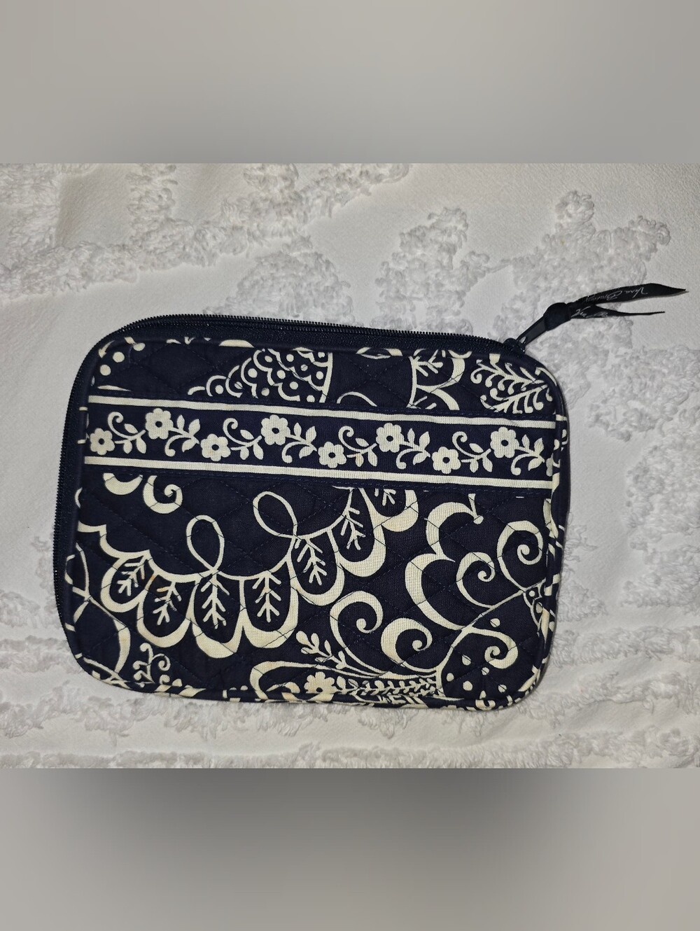 Vera Bradley Quilted Tablet Sleeve in Black and Cream Floral